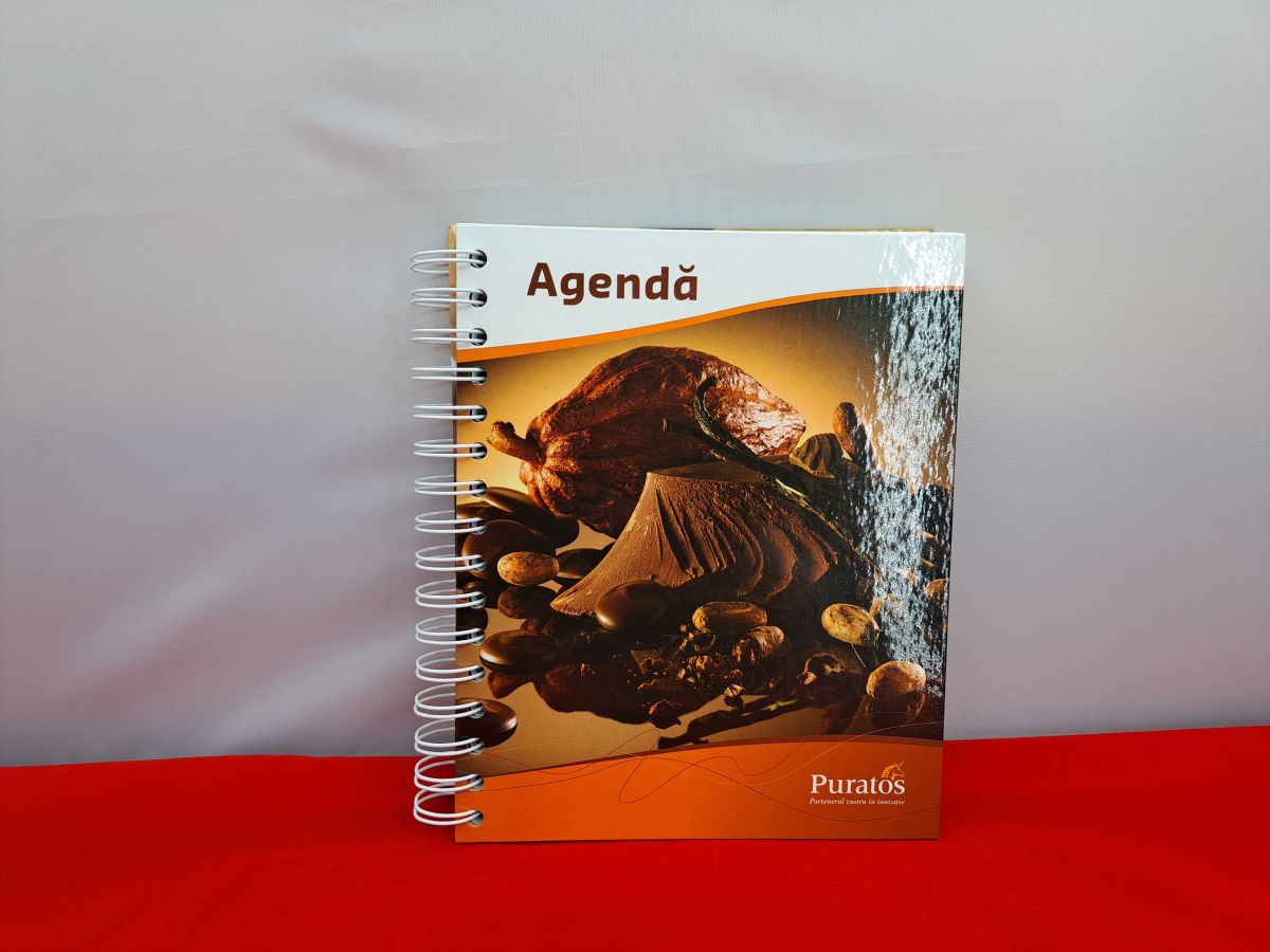 Agendă de marcă cu spirală