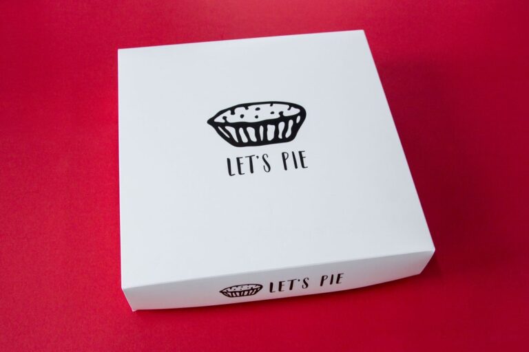 Confectionery box — custom cardboard packaging by Pergament printing house