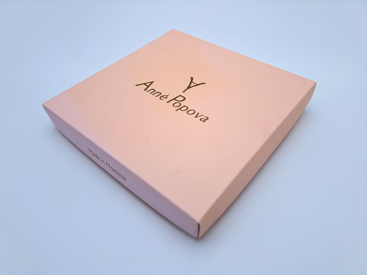 Gift packaging